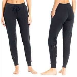 Alo Fierce Distressed Sweatpants